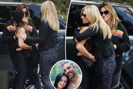 Upset Kyle Richards comforted by friends after confirming Mauricio Umansky separation